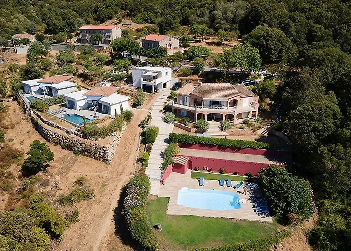 Au Coeur De L'arriere Pays Domaine A Presa Avec Piscine Privee & Chauffee Villa Matra (Corse-du-Sud)