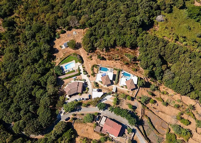 Au Coeur De L'arriere Pays Domaine A Presa Avec Piscine Privee & Chauffee Matra (Corse-du-Sud)