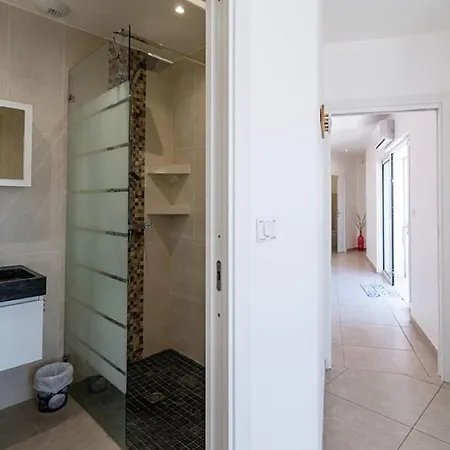 Au Coeur De L'arriere Pays Domaine A Presa Avec Piscine Privee & Chauffee