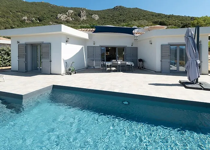 Au Coeur De L'arriere Pays Domaine A Presa Avec Piscine Privee & Chauffee Matra (Corse-du-Sud)