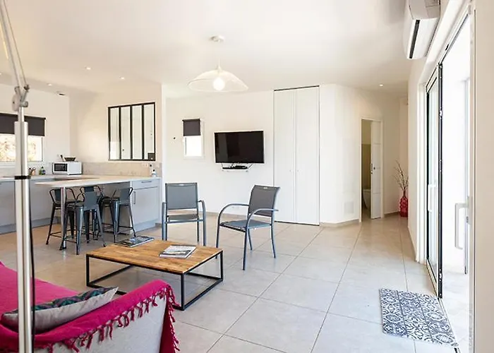 Au Coeur De L'arriere Pays Domaine A Presa Avec Piscine Privee & Chauffee * Matra (Corse-du-Sud)