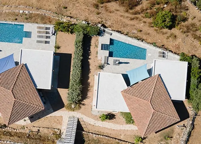 Au Coeur De L'arriere Pays Domaine A Presa Avec Piscine Privee & Chauffee *